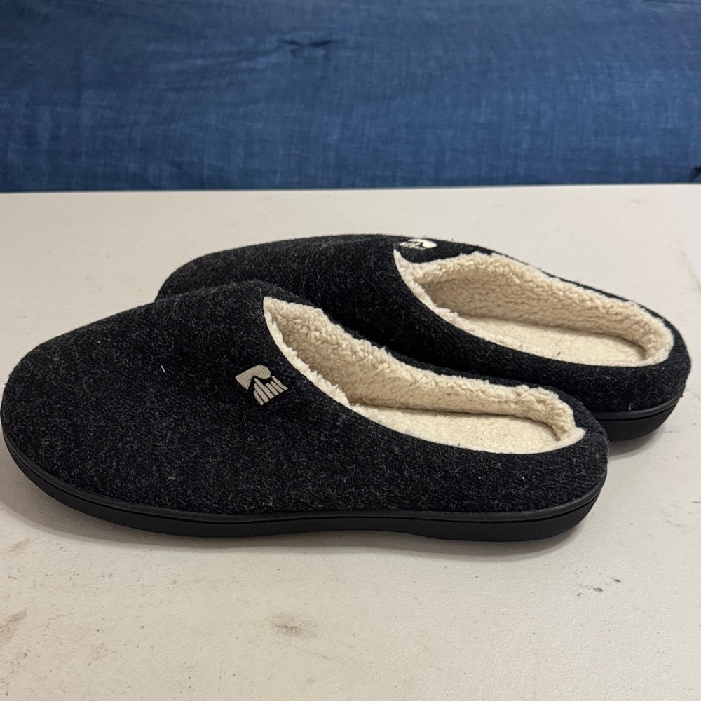 Men's Black Slip-On Loafers